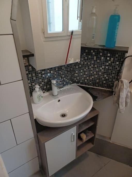 Appartement.1 Saint-Ouen  Bagian luar foto